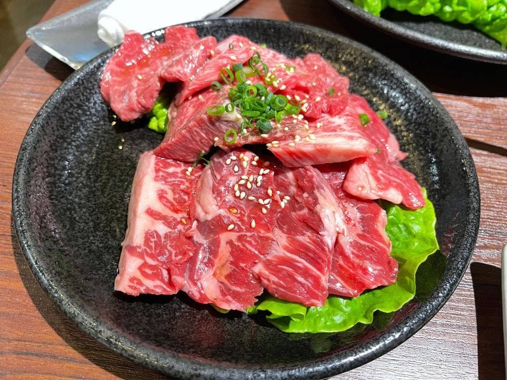 焼肉ホルモン やしち