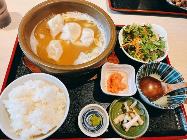 博多 極 もつ鍋 水炊き - サブ画像1