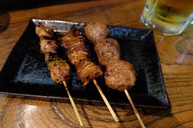 丸八やきとりチェーン店 平和通り支店 - サブ画像1