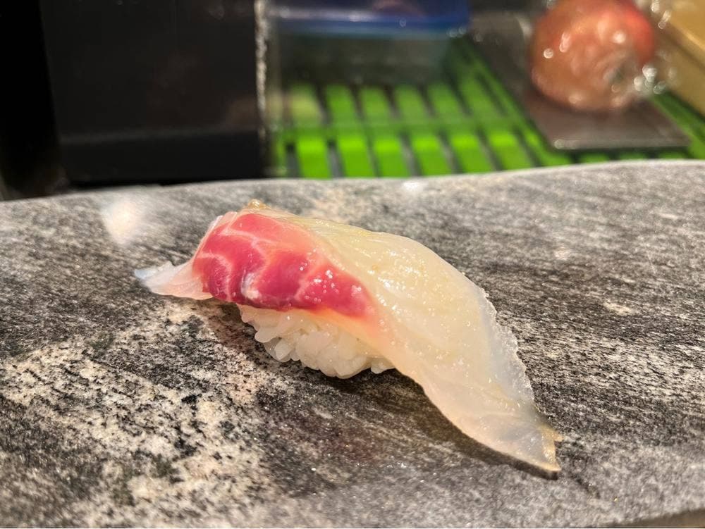 すし 銀鱗