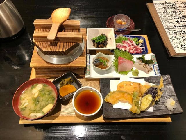 釜かつ - サブ画像1