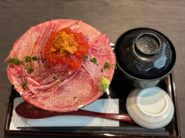 吉祥寺 肉ドレス海鮮丼 本店 - サブ画像2