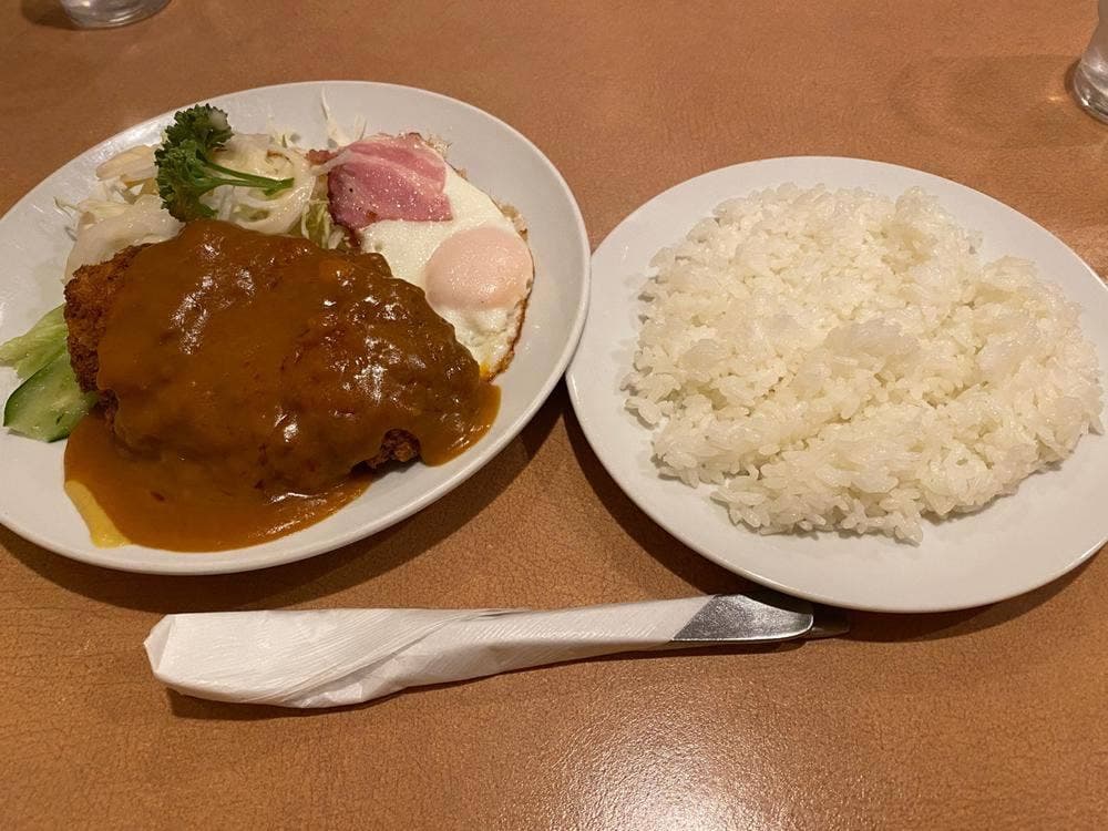 洋食の店とん助