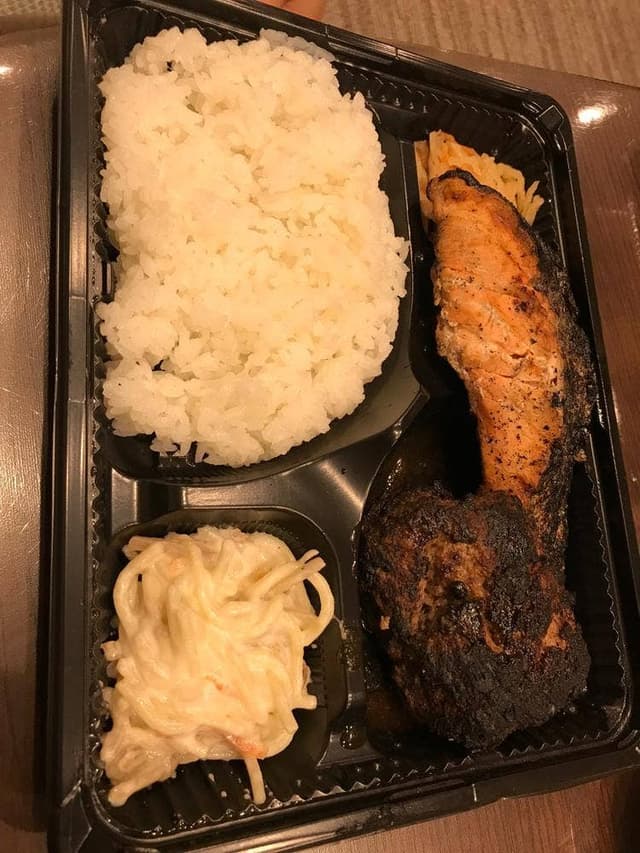 炭火焼・魚 弁当 はれ家 - サブ画像1