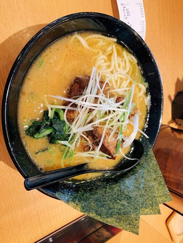 横浜家系ラーメン 銀家 戸塚影取店 - サブ画像3
