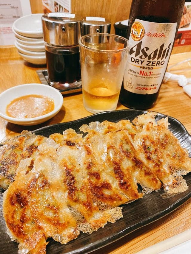 餃子歩兵 銀座店 - サブ画像2