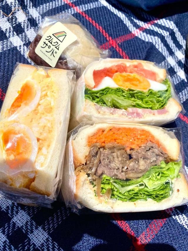 クムクムサンド - サブ画像1