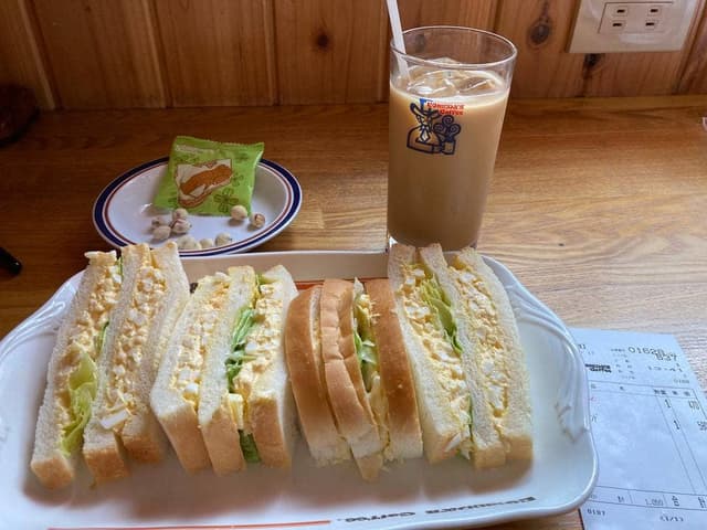 コメダ珈琲店 南与野店 - サブ画像3