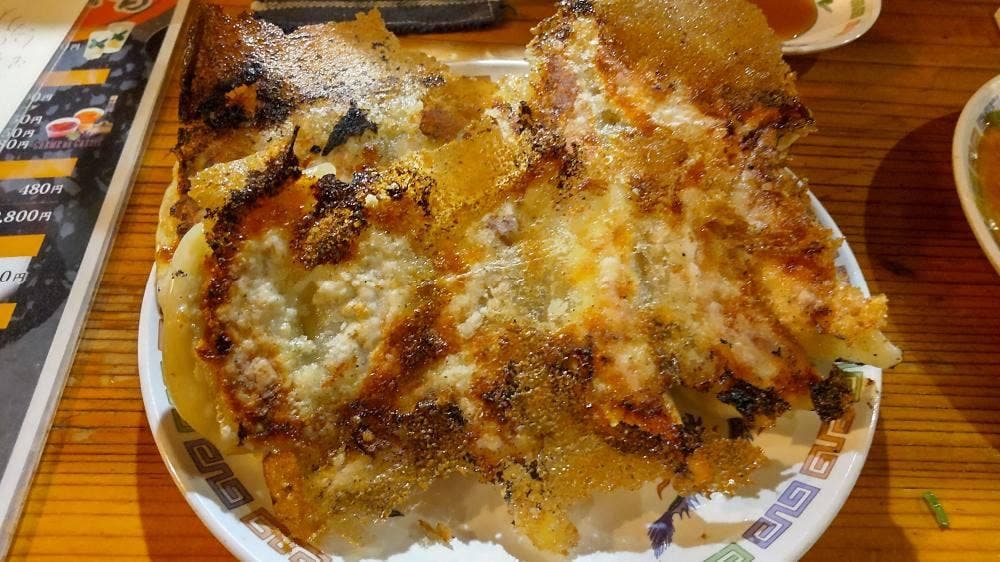 屋台ぎょうざ 阿間川