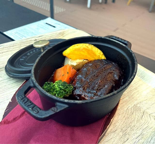 洋食屋 神戸デュシャン トゥースマート店 - サブ画像2