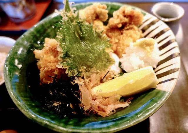 釜揚げうどん 鈴庵 - サブ画像1