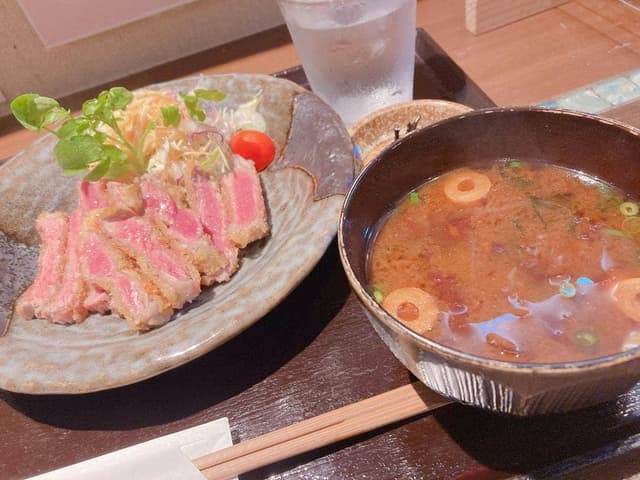 別府牛カツ わらい屋 - サブ画像2