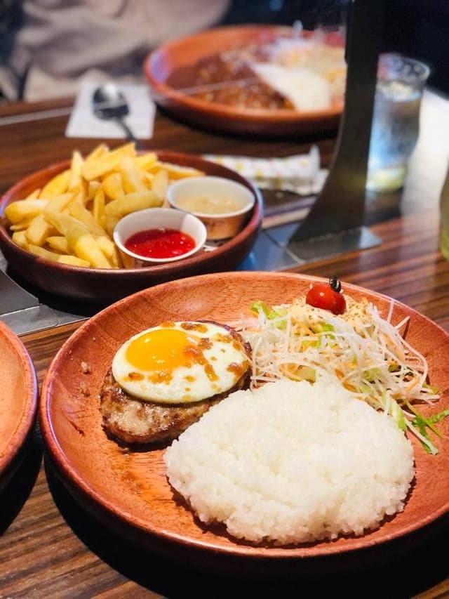 びっくりドンキー 高井田店 - サブ画像2