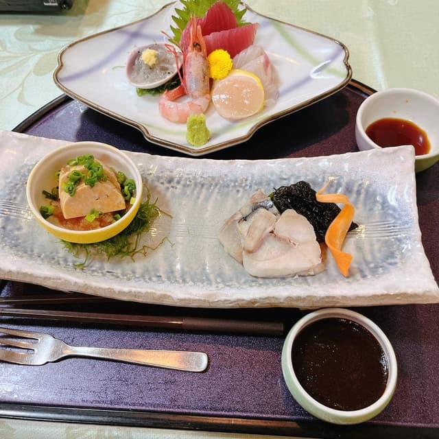 潮騒の宿 丸徳旅館 - サブ画像1