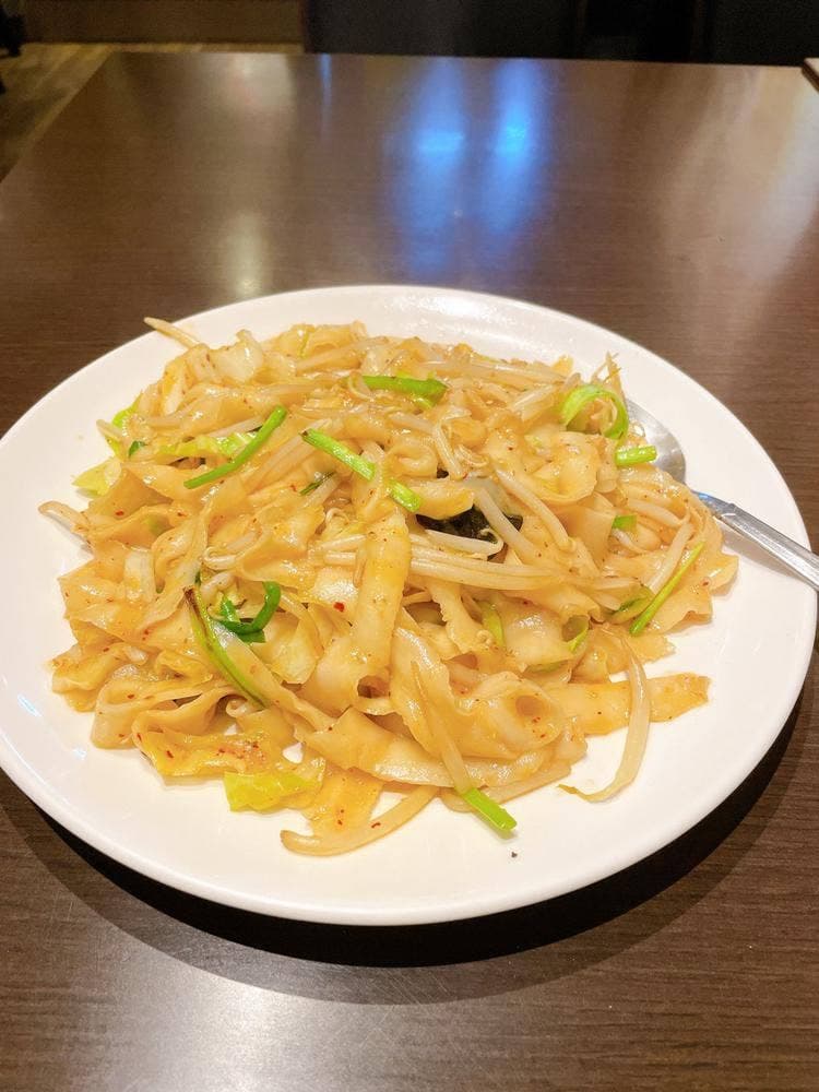 台湾料理 美膳房 刀削麺