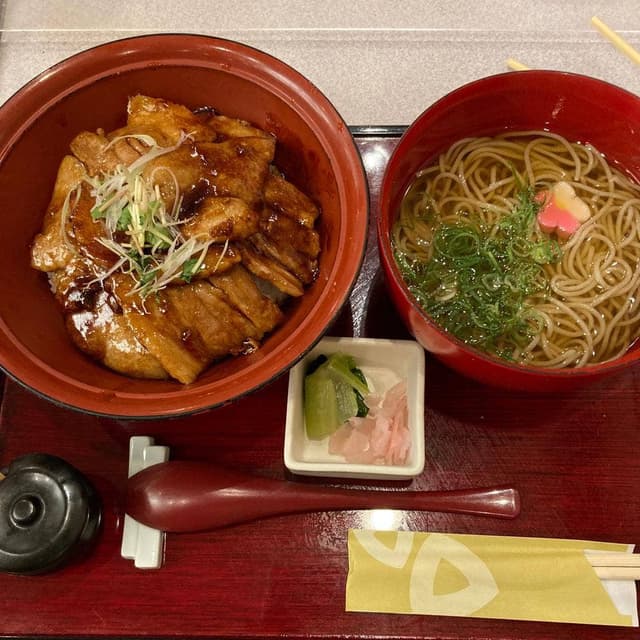 家族亭神戸駅地下街店 - サブ画像1