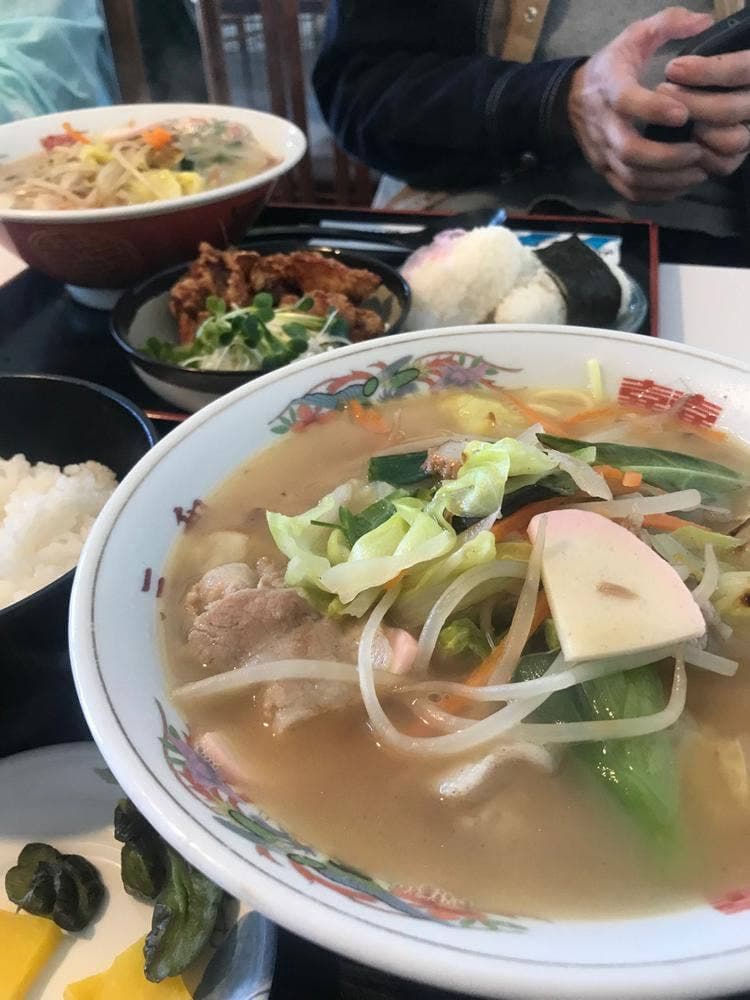 レストラン三和