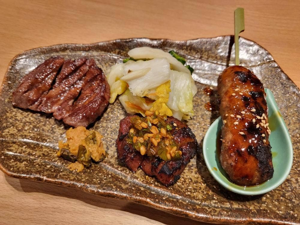 炭焼牛たん東山 富山マルート店