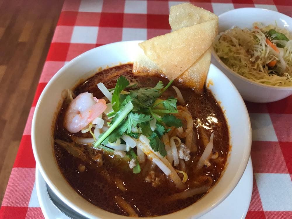 タイ屋台ごはん Na Tun Ten