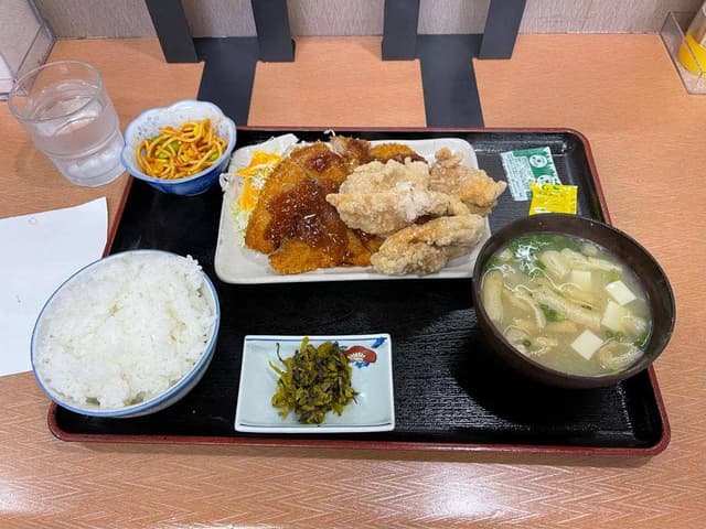 まつや食堂 - サブ画像1