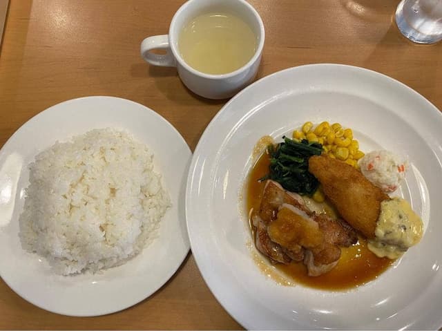 ガスト 竹原店 - サブ画像1