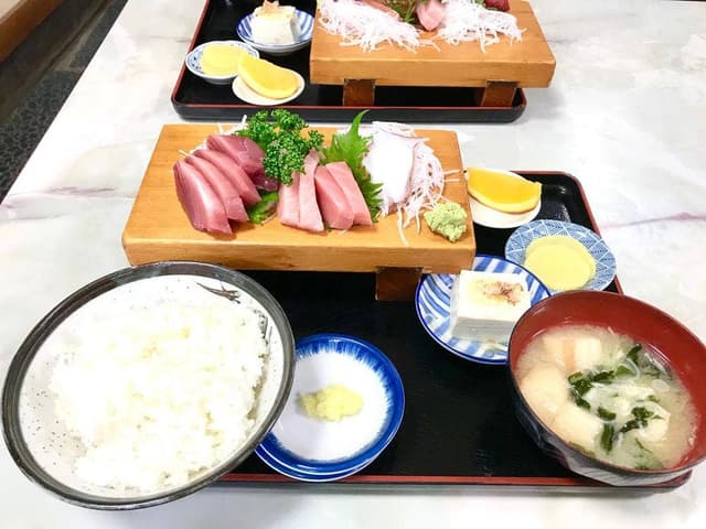 魚吉食堂 - サブ画像1