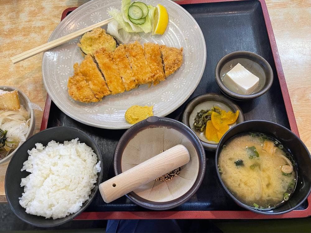 かつ善本店