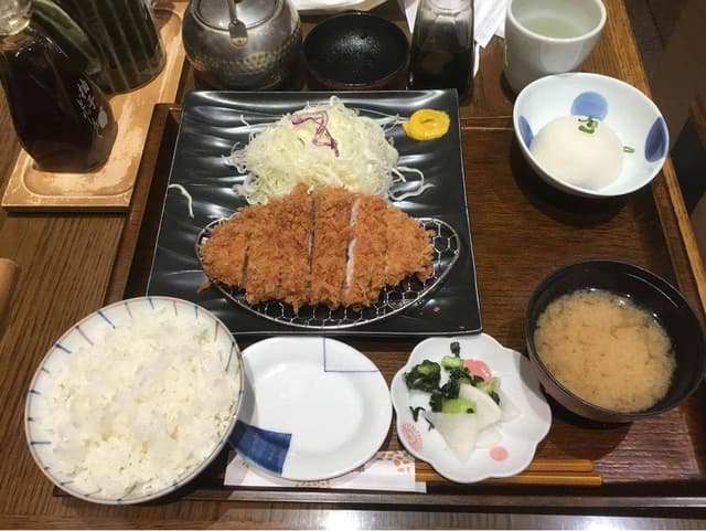 とんかつ和幸 サブナード新宿店 - サブ画像1