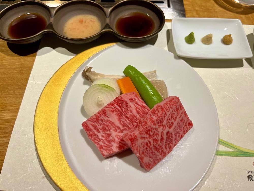 飛騨牛茶寮 神月