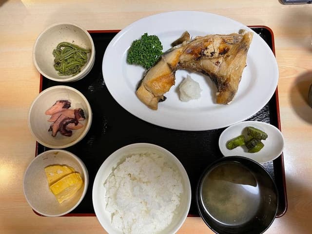 鉄板焼き•一品料理 なか伸 - サブ画像1