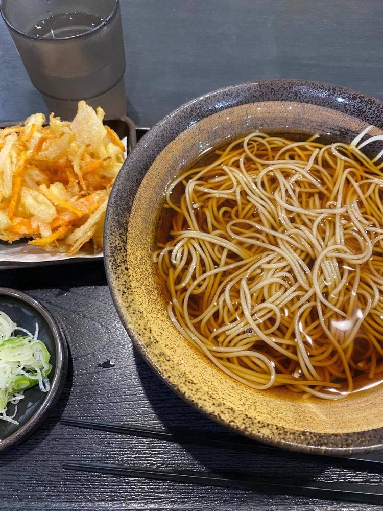 ゆで太郎 もつ次郎 谷和原店