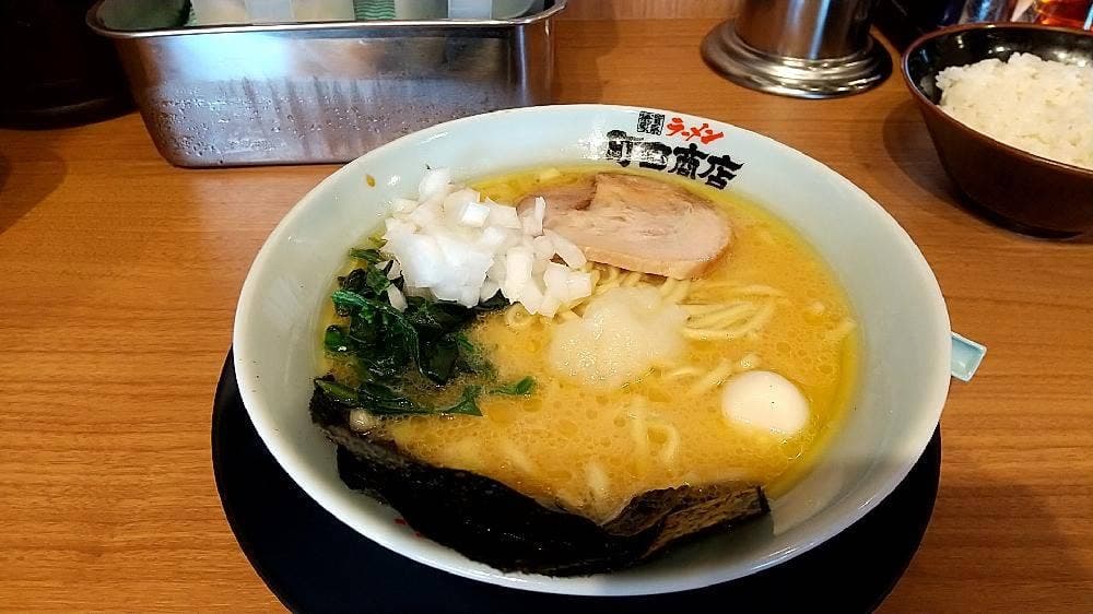 横浜家系ラーメン 町田商店 富士宮店