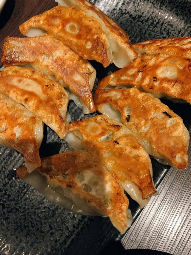 餃子バル - サブ画像2