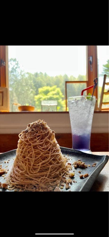 LOG CAFE It's