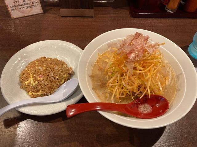 マルニ味噌らーめん アミュプラザみやざき店 - サブ画像2