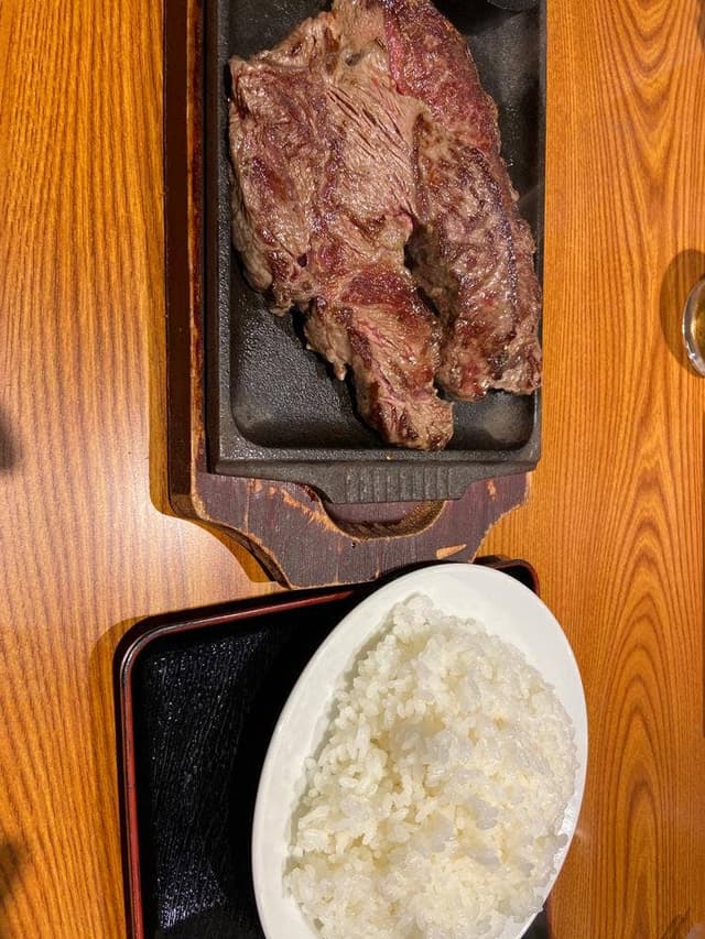 ステーキ リバーべ 四十瀬店 - サブ画像1