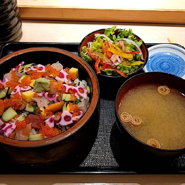 すし椿 池袋西口店 - サブ画像3