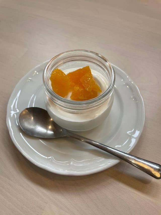 EST CAFE NISHINAGAE - サブ画像1