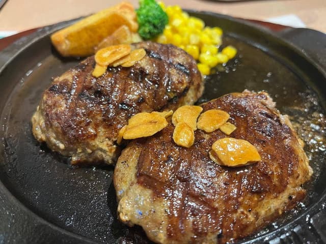フライングガーデン 入間店 - サブ画像1