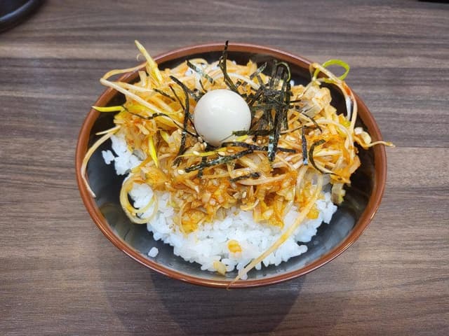 横浜家系ラーメン 砺波 魂心家 - サブ画像3