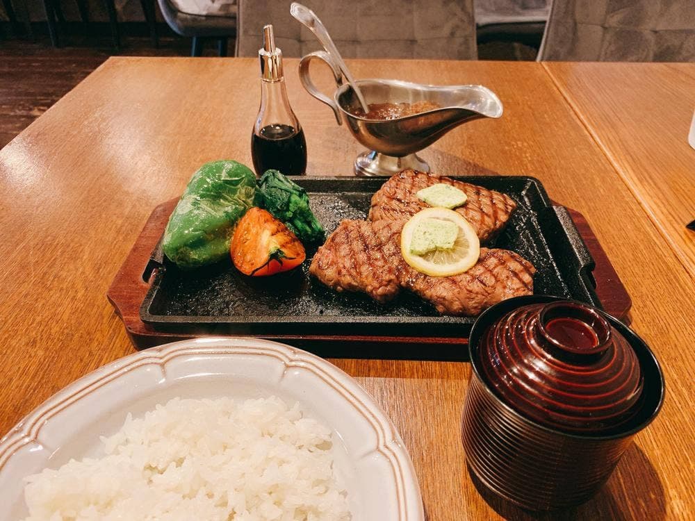 ステーキ むささび