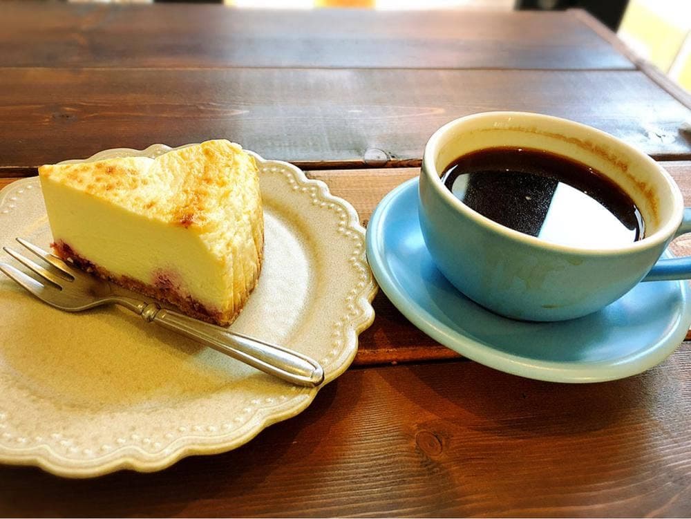 CAFE POE