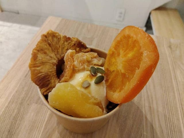 PlusNuts 京都三条店 - サブ画像2