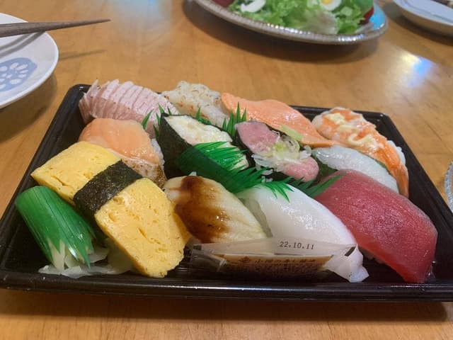 小僧寿し 宮本町店 - サブ画像1