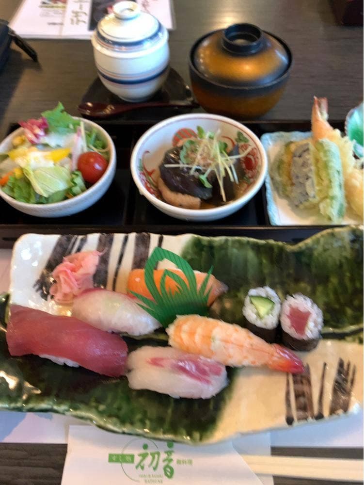 すし処・初音