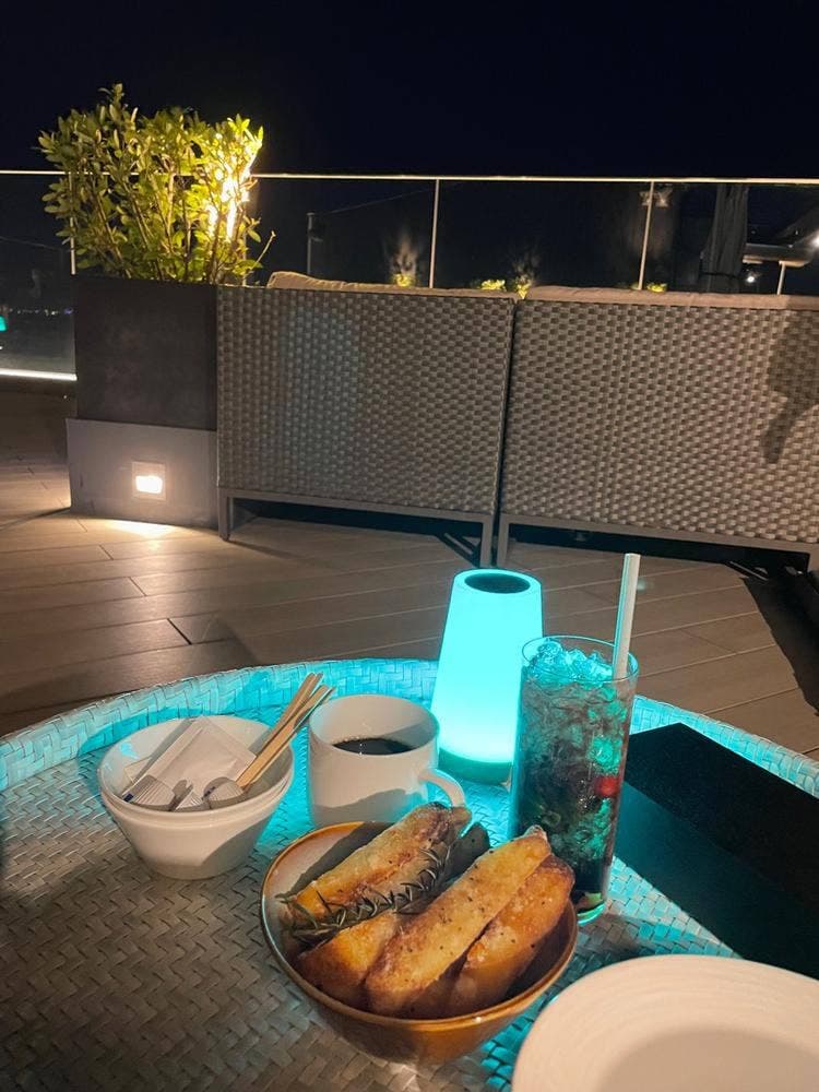 Roof Top Bar