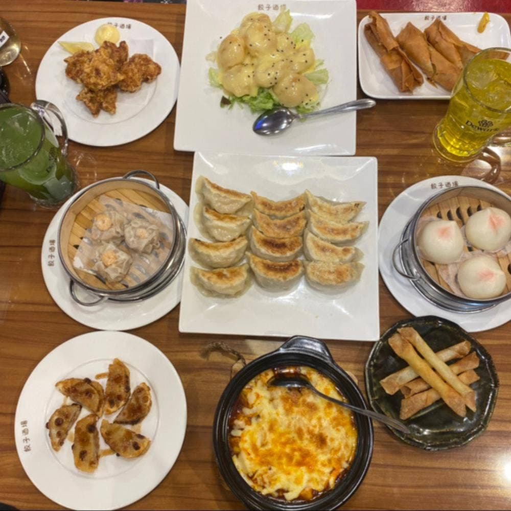 24時間 餃子酒場 神田二号店 南口店
