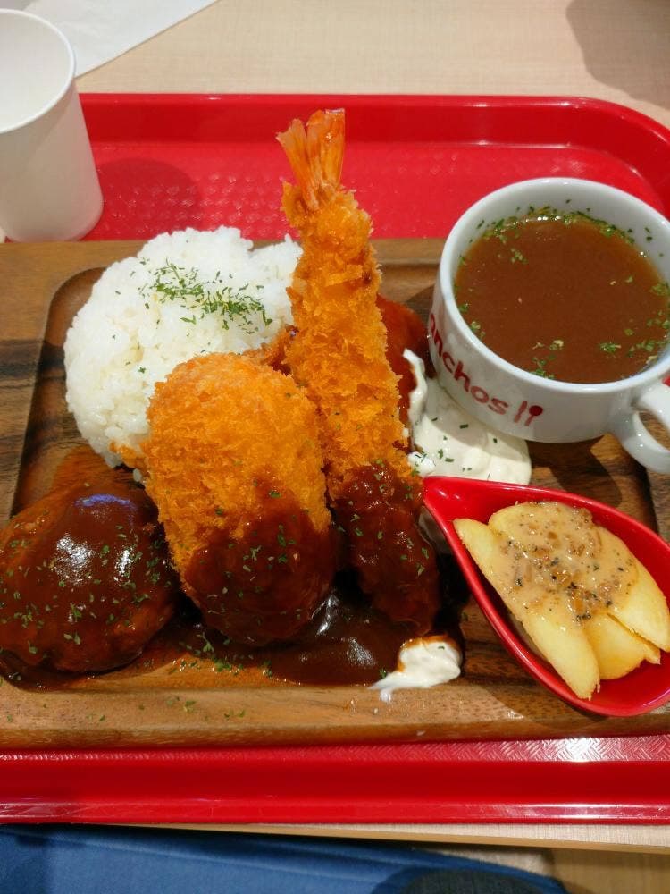 らんちょすキッチン 洛北阪急スクエア店