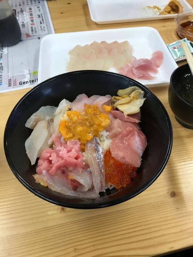 塩釜水産物仲卸市場