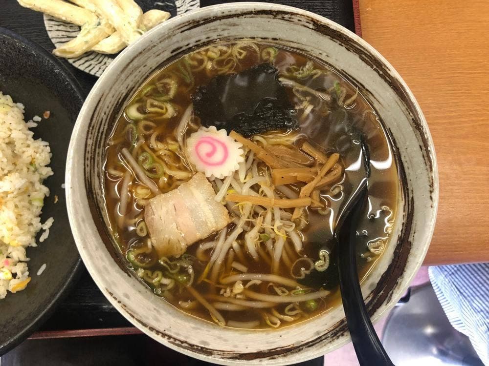 ホーライ